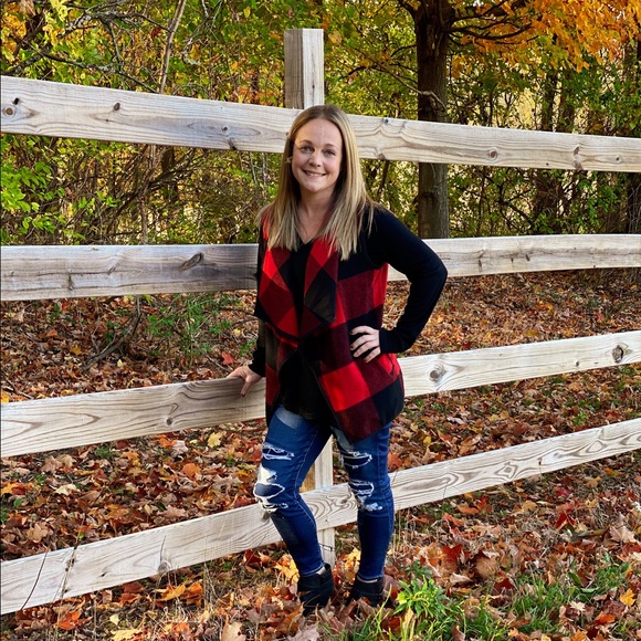 Meet your Posher, Ashley - Picture 1 of 1